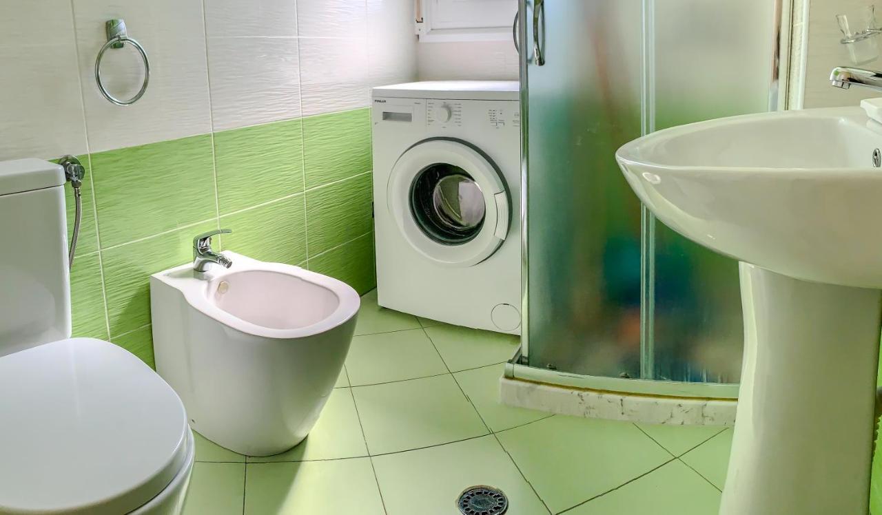 Endy Apartaments Bashkia e Orikumit Exteriör bild