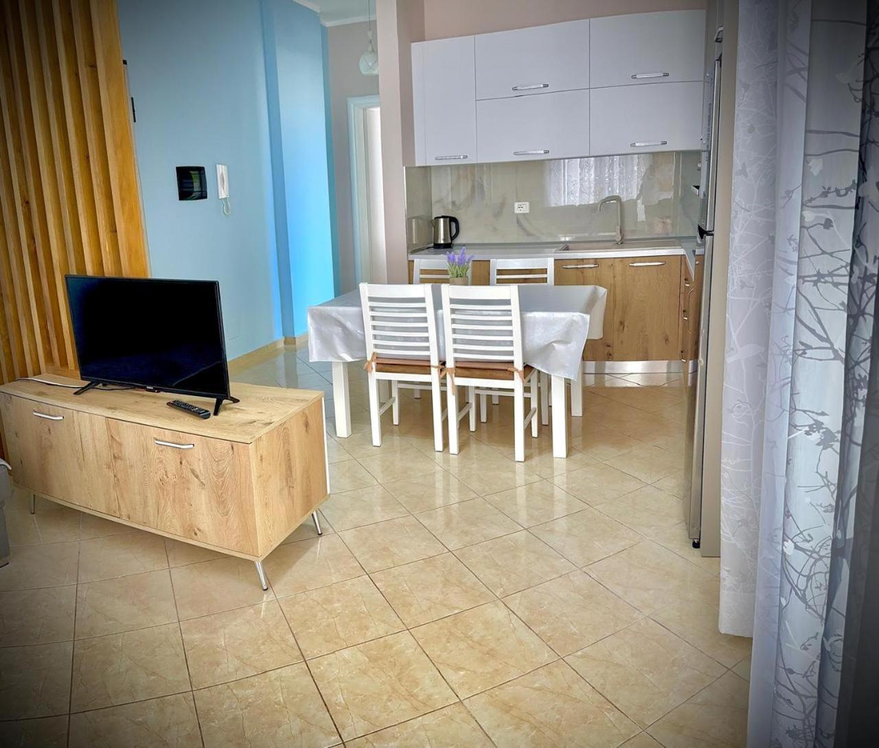 Endy Apartaments Bashkia e Orikumit Exteriör bild