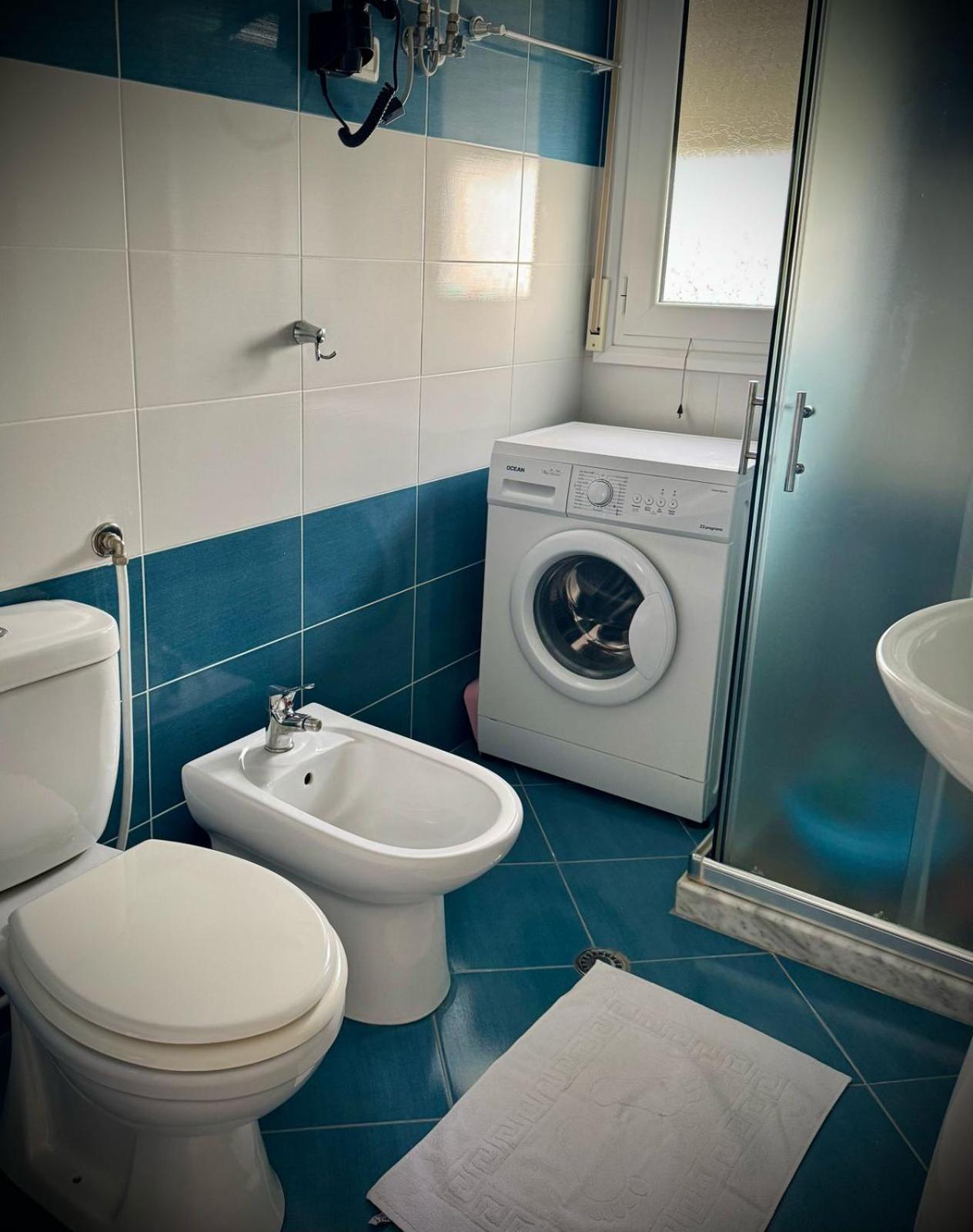 Endy Apartaments Bashkia e Orikumit Exteriör bild